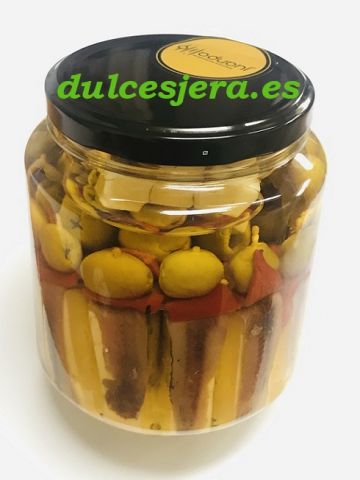 BANDERILLA QUESO CON ANCHOA 25 PIEZAS